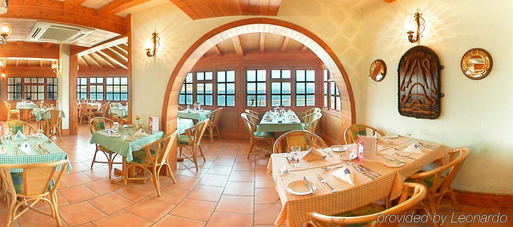 The Mediterranea Hotel & Suites St. Paul's Bay Exteriér fotografie
